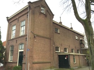 Inloophuis met bovenwoning